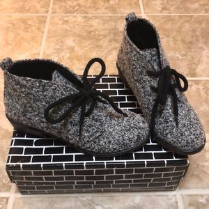 Dirty Laundry pitch boucle tweed black/white 6